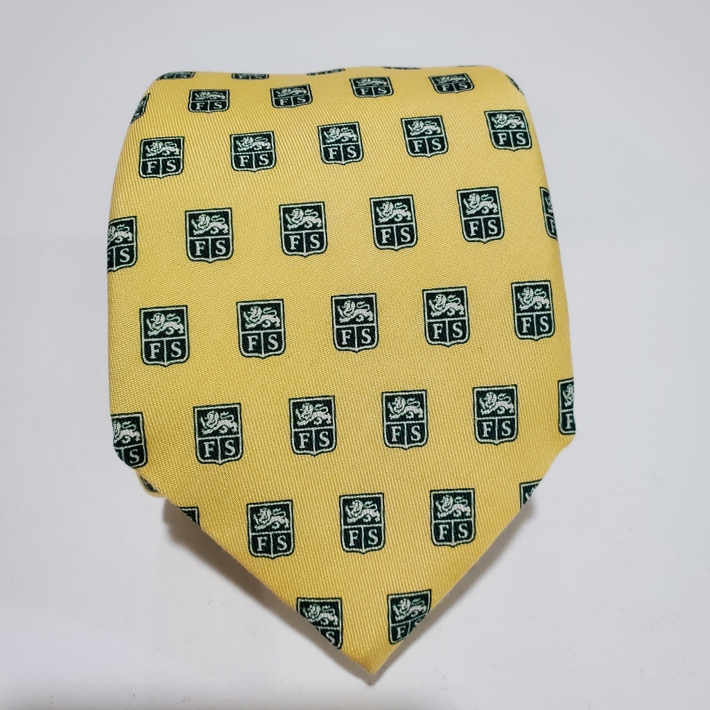 Vineyard Vines Silk Forman School Pattern Tie